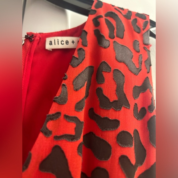 Alice & Olivia red leopard print “Brooks” dress - Picture 4 of 5